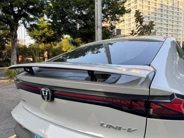 Б/У Чанган УНИ-В 2022 года. Фото: #7