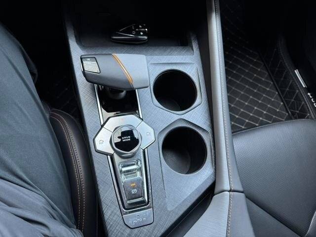 Б/У Чанган УНИ-В 2022 года. Фото: #15