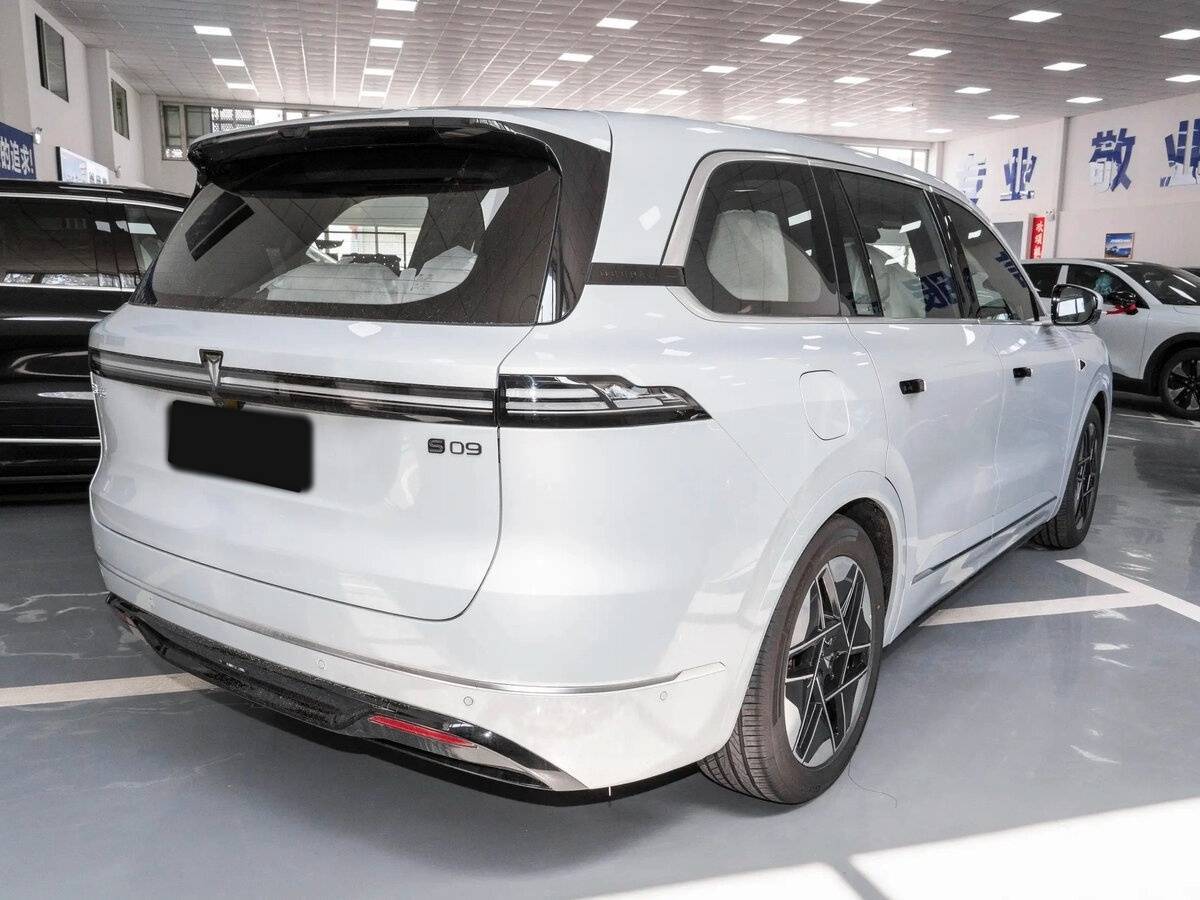 Б/У Чанган Deepal S09 2025 года. Фото: #5