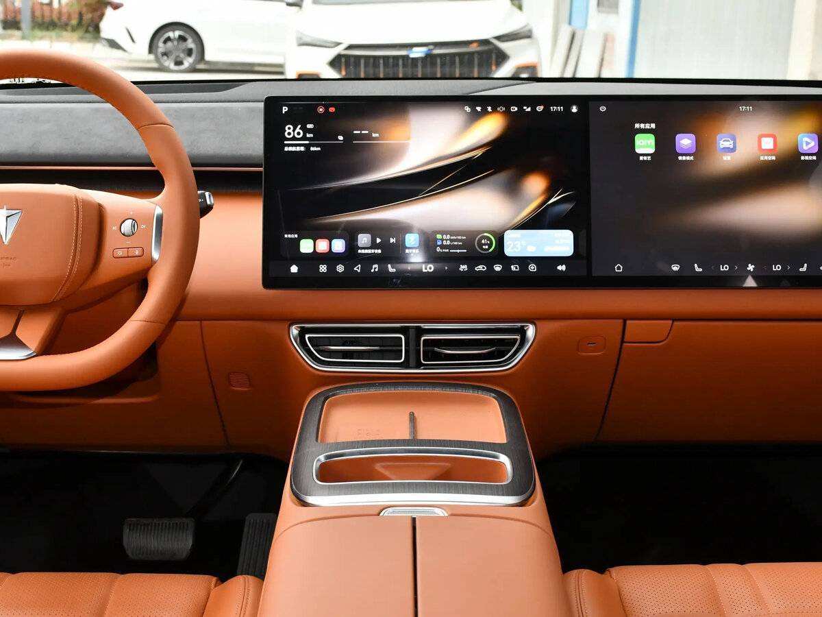 Б/У Чанган Deepal S09 2025 года. Фото: #6