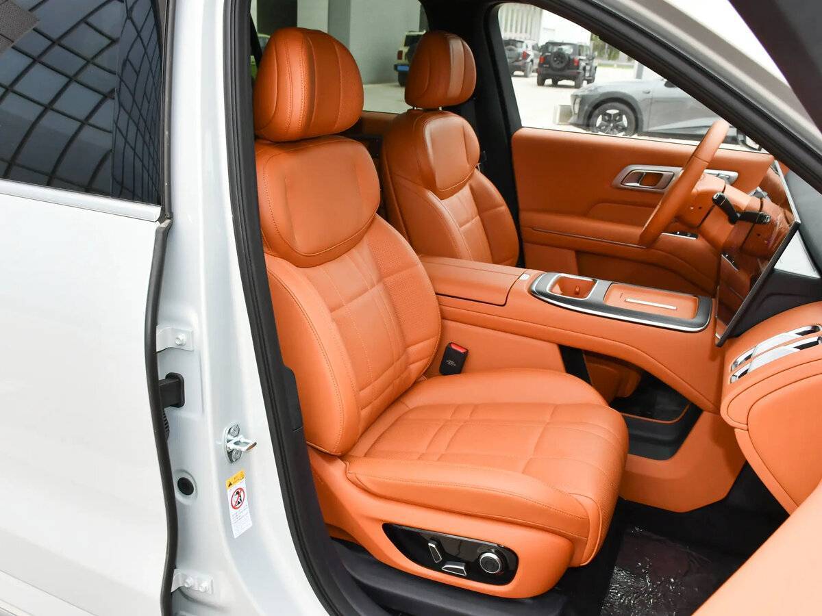 Б/У Чанган Deepal S09 2025 года. Фото: #10