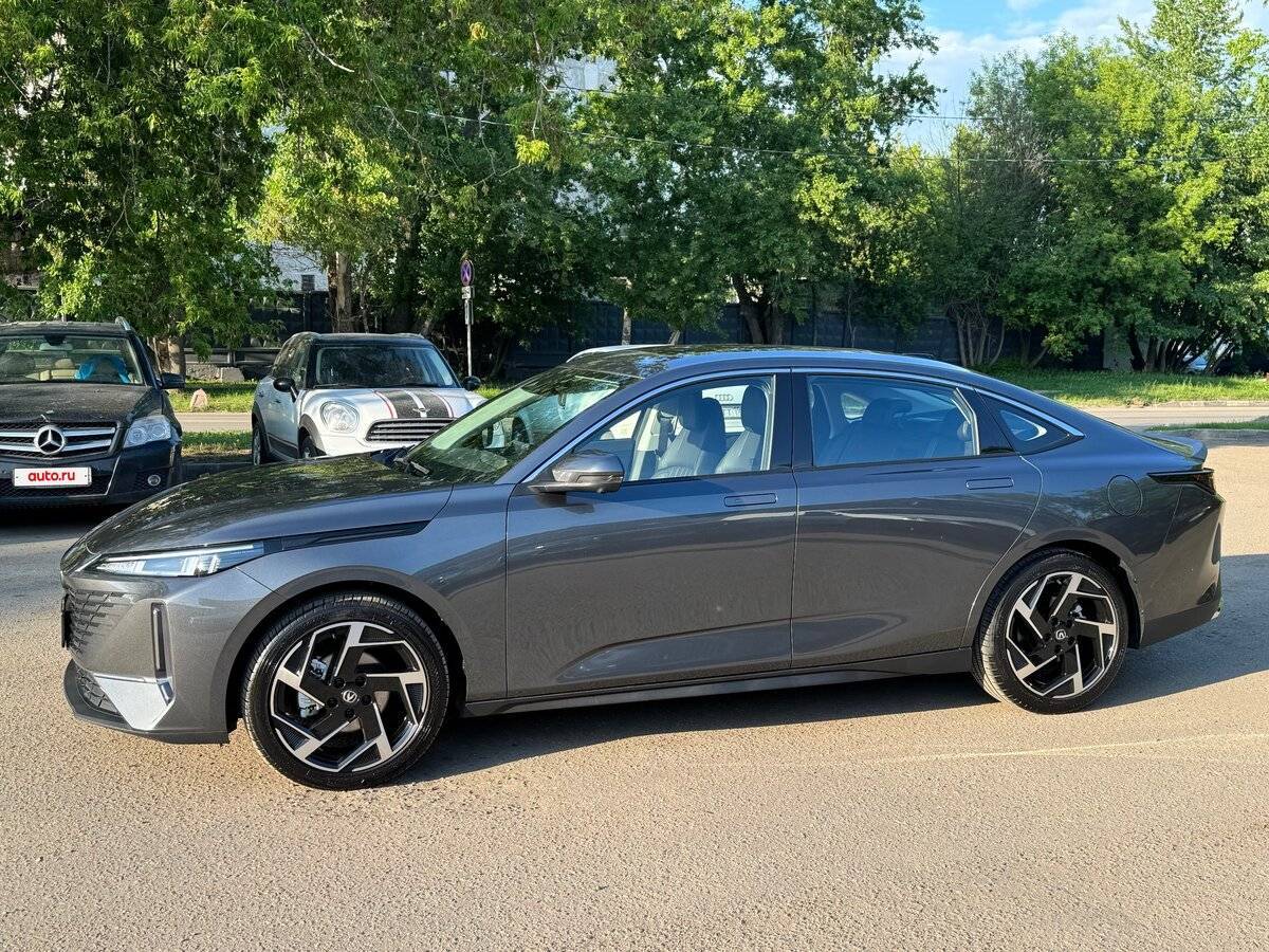 Б/У Чанган Ламур 2023 года. Фото: #35