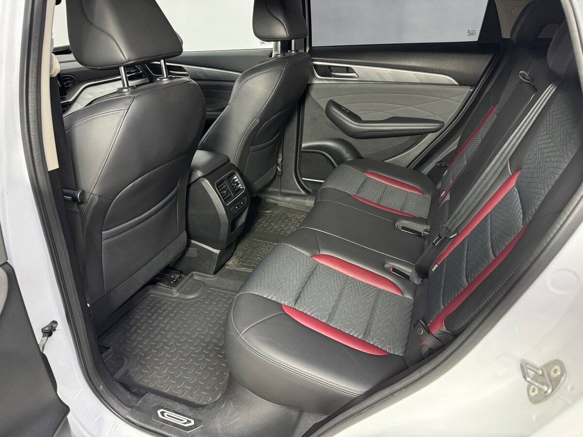 Б/У Хавал Ф7-икс 2022 года. Фото: #12