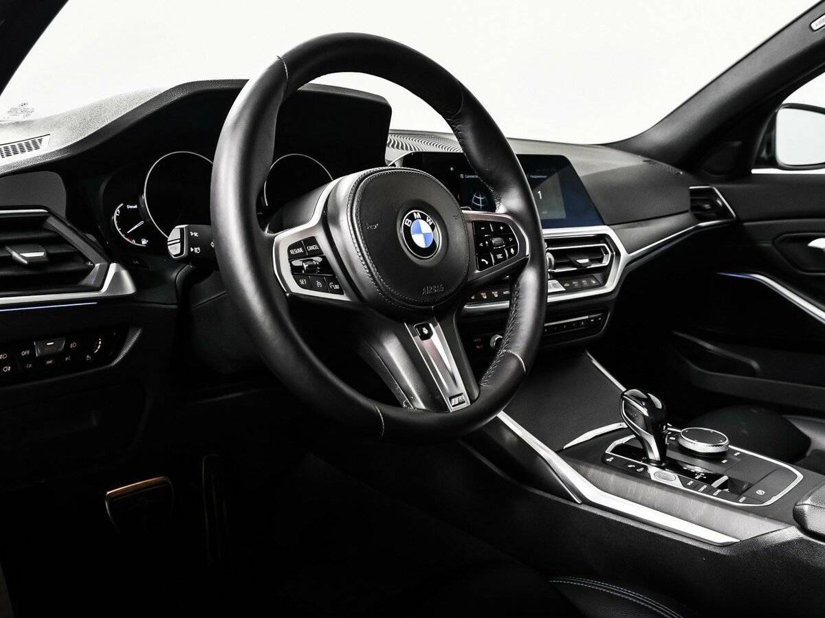 Б/У БМВ 3 серии 2019 года. Фото: #12