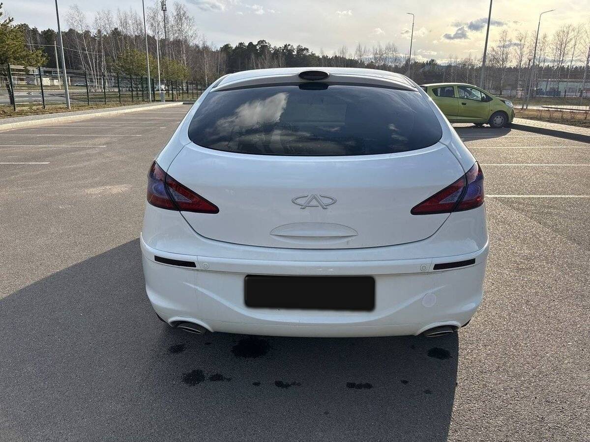 Б/У Чери M11 (A3) 2013 года. Фото: #2