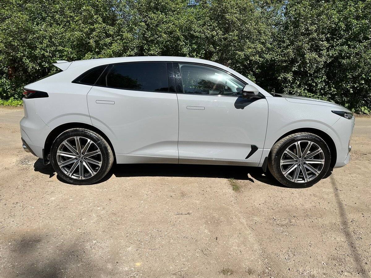 Б/У Чанган УНИ-К 2023 года. Фото: #1