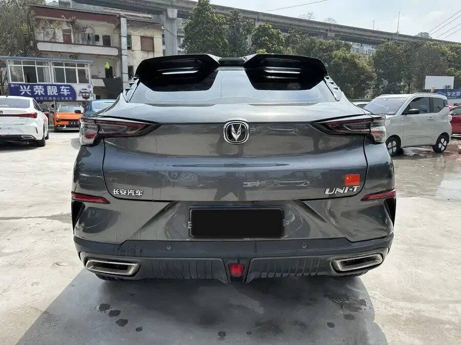 Б/У Чанган УНИ-Т 2022 года. Фото: #3