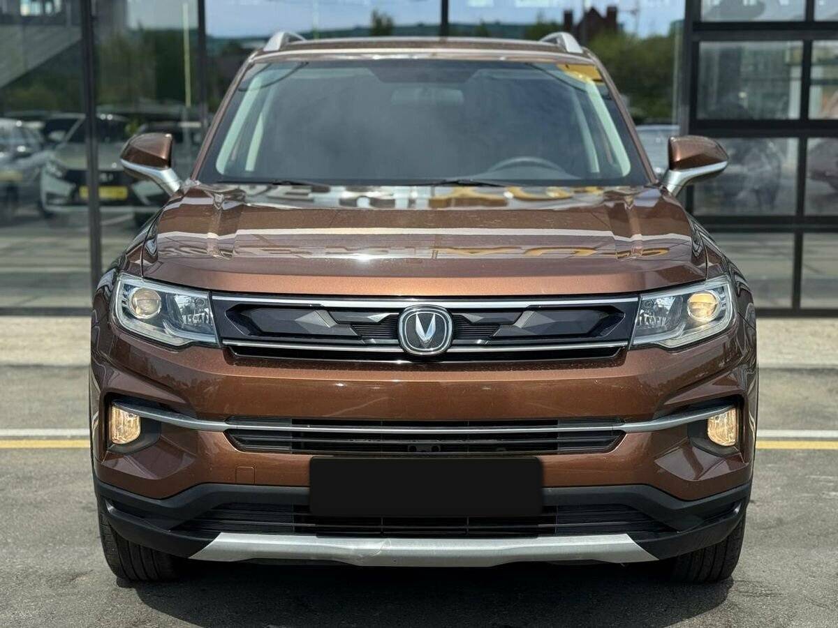 Б/У Чанган CS35 Plus 2020 года. Фото: #1