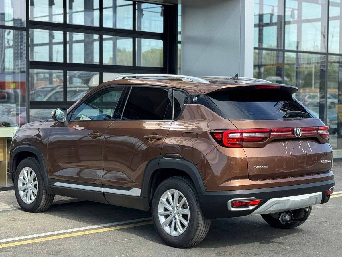 Б/У Чанган CS35 Plus 2020 года. Фото: #3