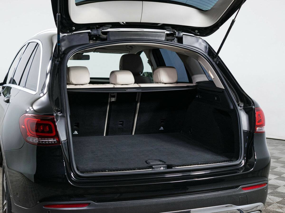 Б/У Мерседес-Бенц ГЛЦ 2021 года. Фото: #8