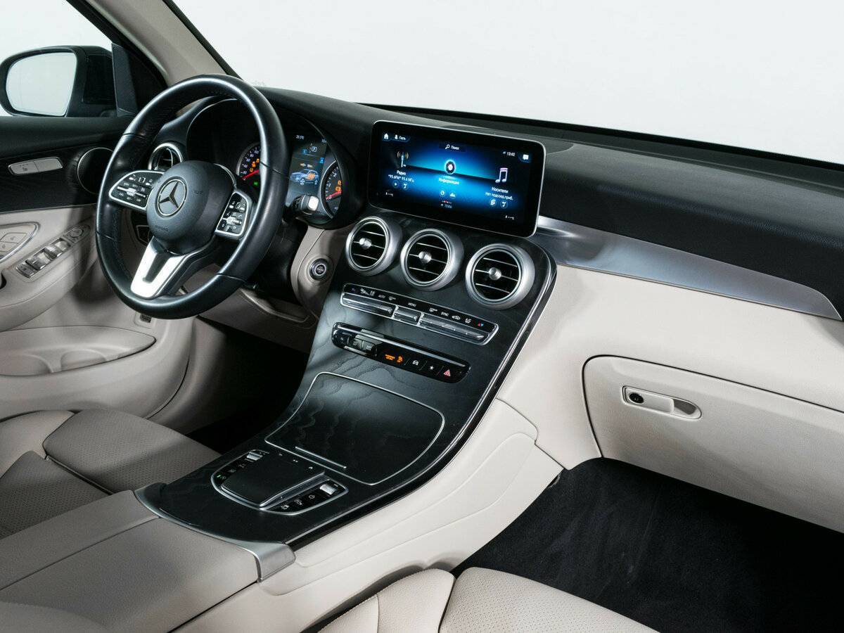 Б/У Мерседес-Бенц ГЛЦ 2021 года. Фото: #10