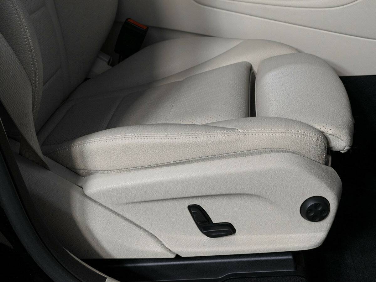 Б/У Мерседес-Бенц ГЛЦ 2021 года. Фото: #19