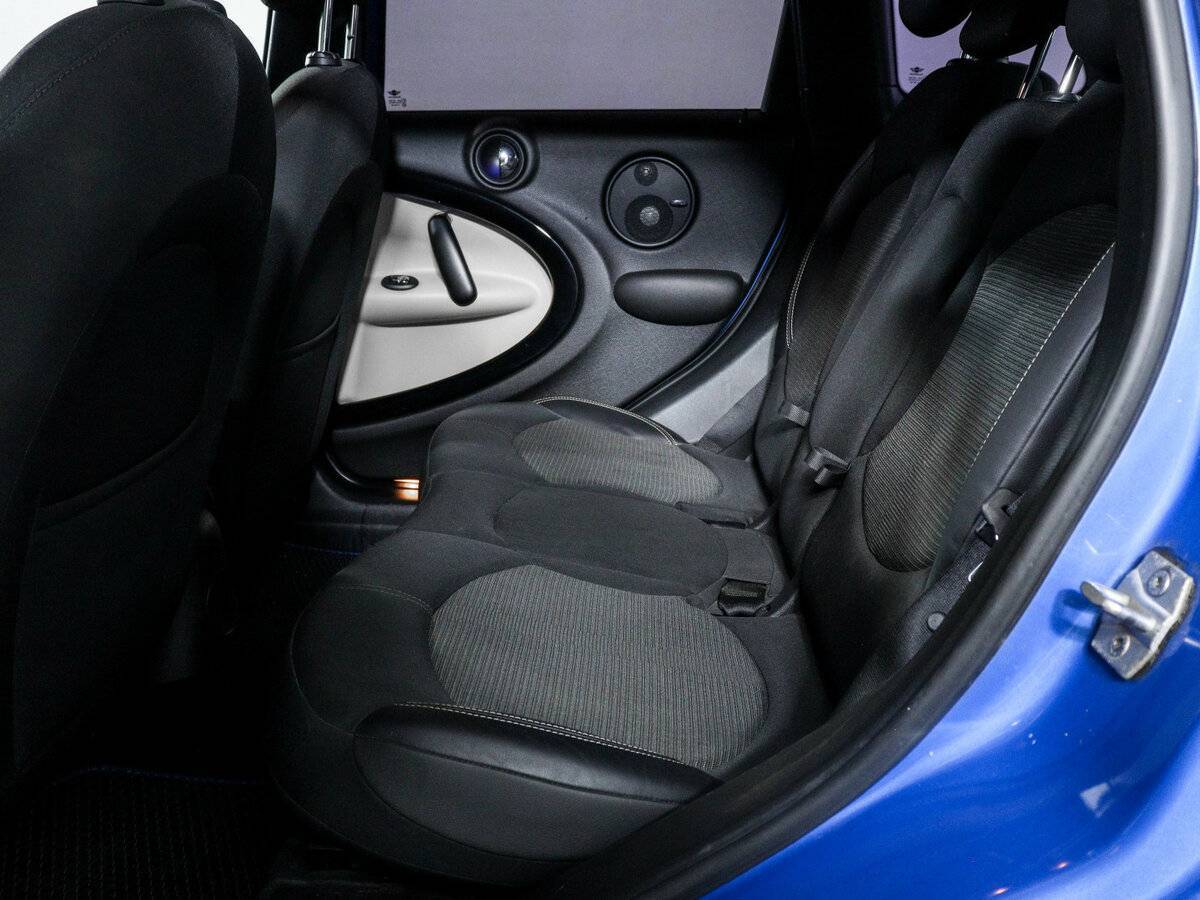 Б/У Мини Каунтримэн 2013 года. Фото: #9