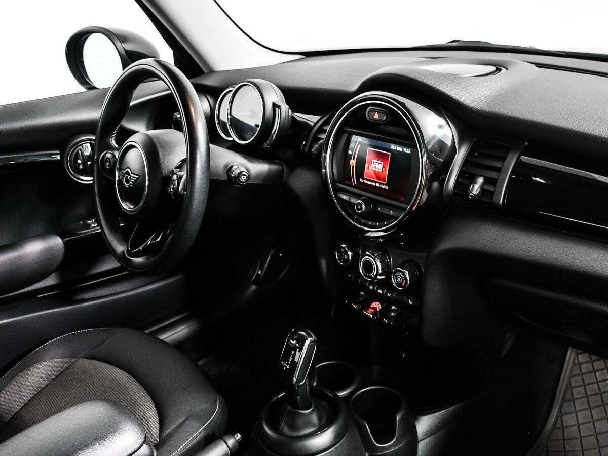 Б/У Мини Хэтч 2018 года. Фото: #8