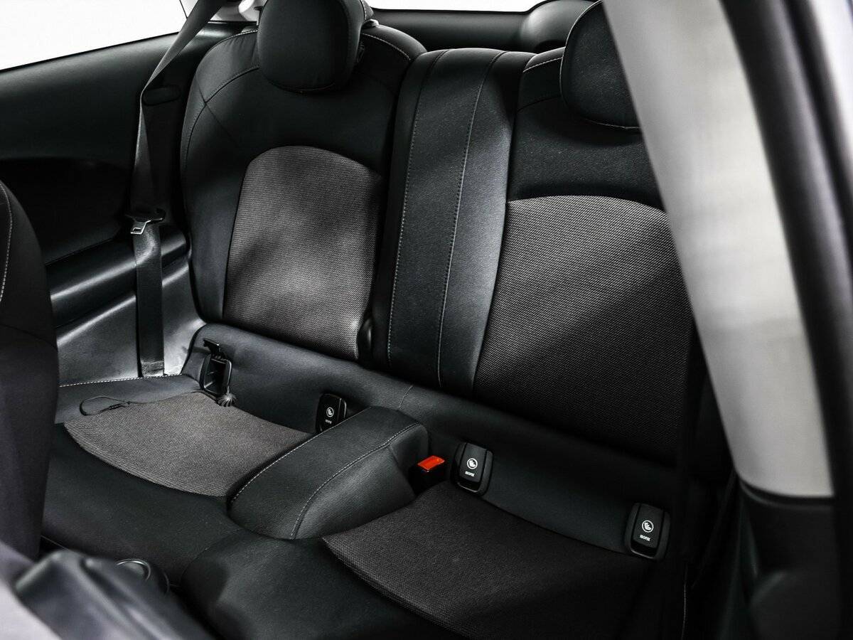 Б/У Мини Хэтч 2018 года. Фото: #12