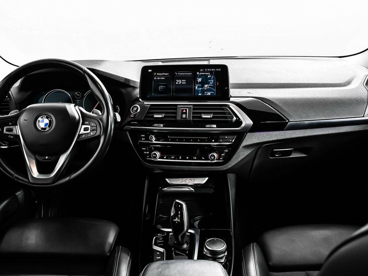 Б/У БМВ Икс3 2019 года. Фото: #10