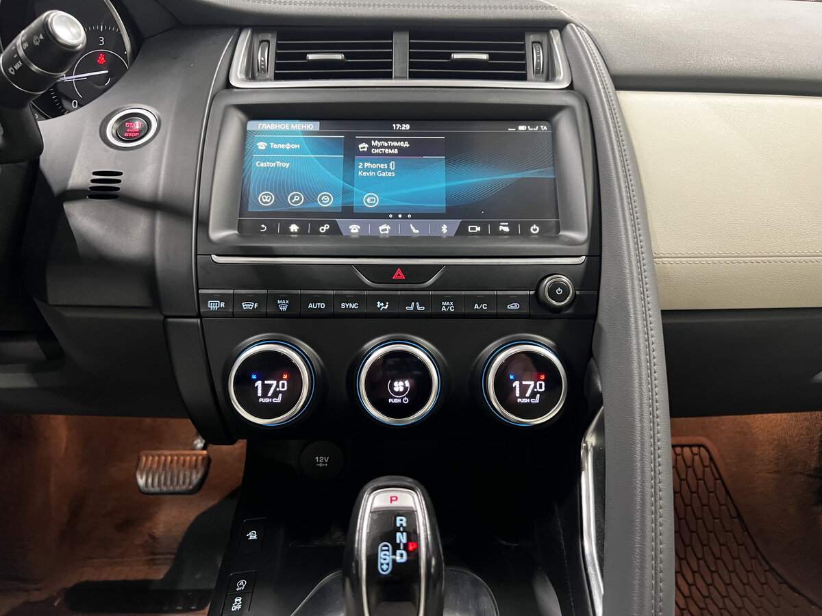 Б/У Ягуар Е-Пэйс 2018 года. Фото: #14