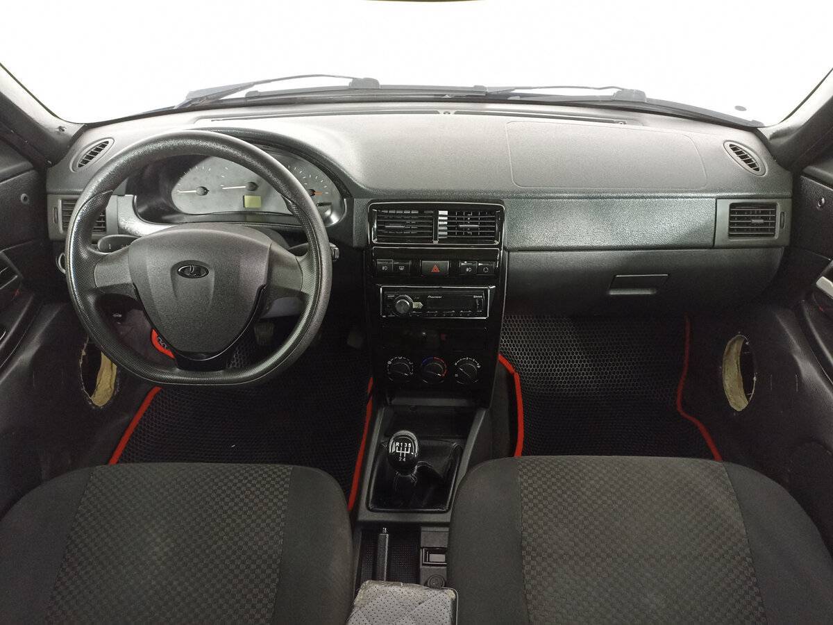 Б/У Лада (ВАЗ) Приора 2011 года. Фото: #13