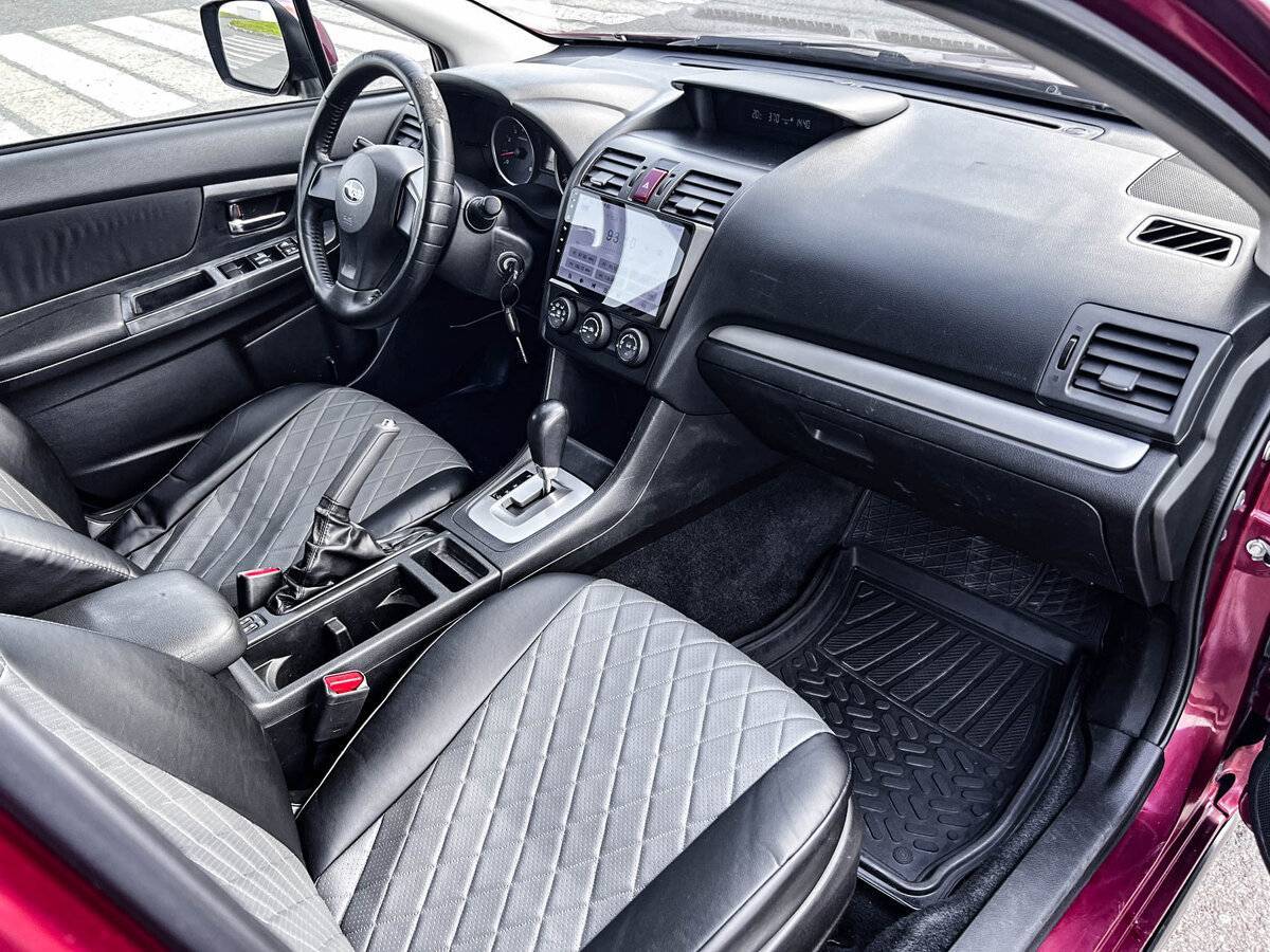 Б/У Субару ИксВи 2012 года. Фото: #10