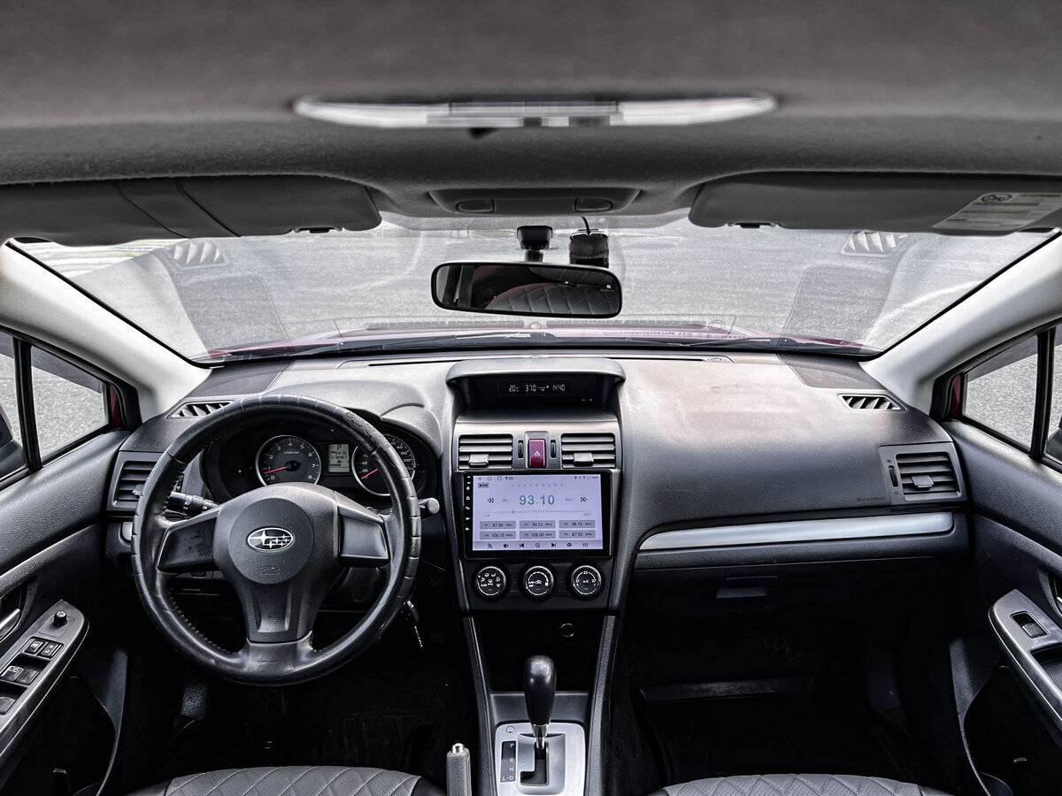 Б/У Субару ИксВи 2012 года. Фото: #13