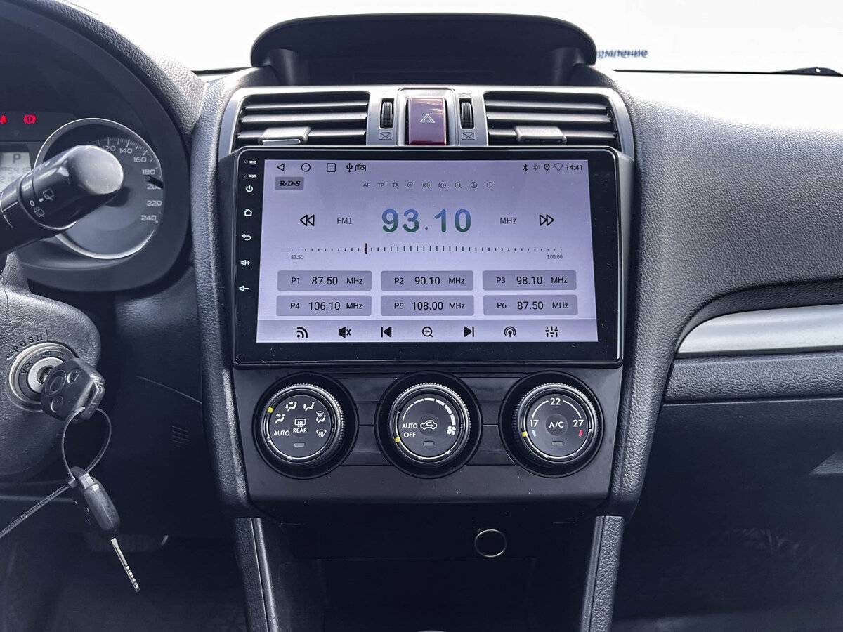 Б/У Субару ИксВи 2012 года. Фото: #14