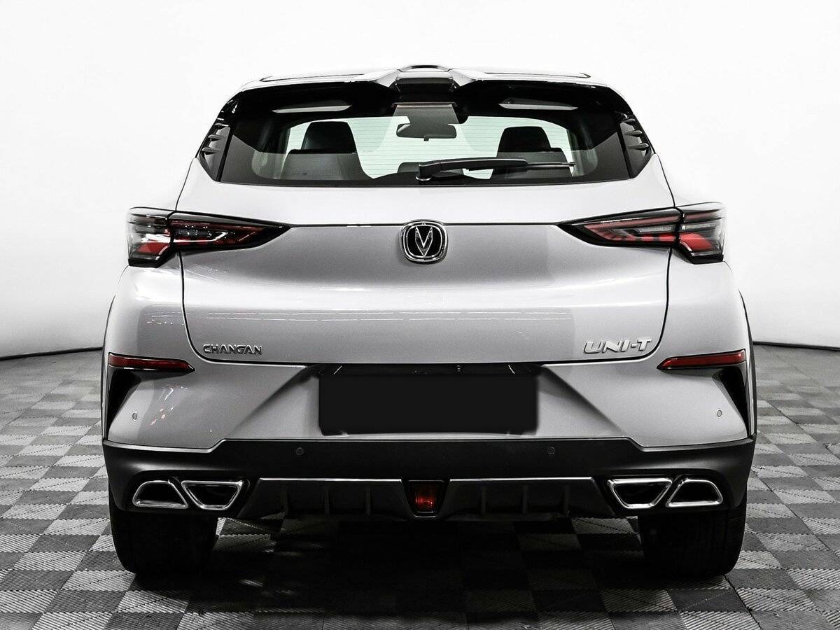 Б/У Чанган УНИ-Т 2023 года. Фото: #5