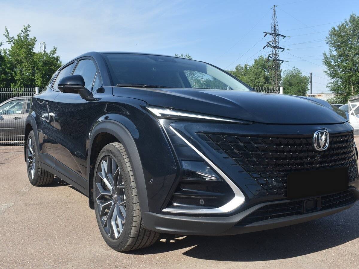 Б/У Чанган УНИ-Т 2023 года. Фото: #1