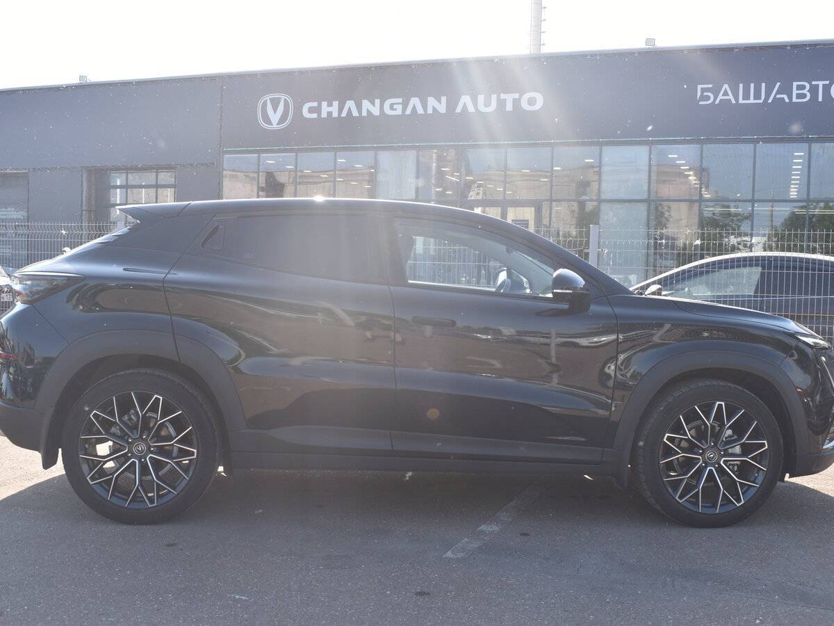 Б/У Чанган УНИ-Т 2023 года. Фото: #7