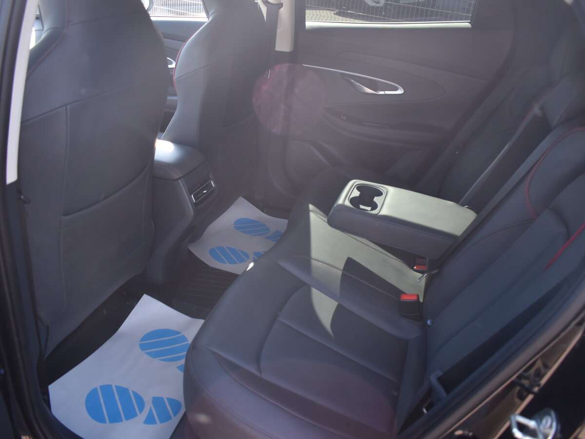 Б/У Чанган УНИ-Т 2023 года. Фото: #11