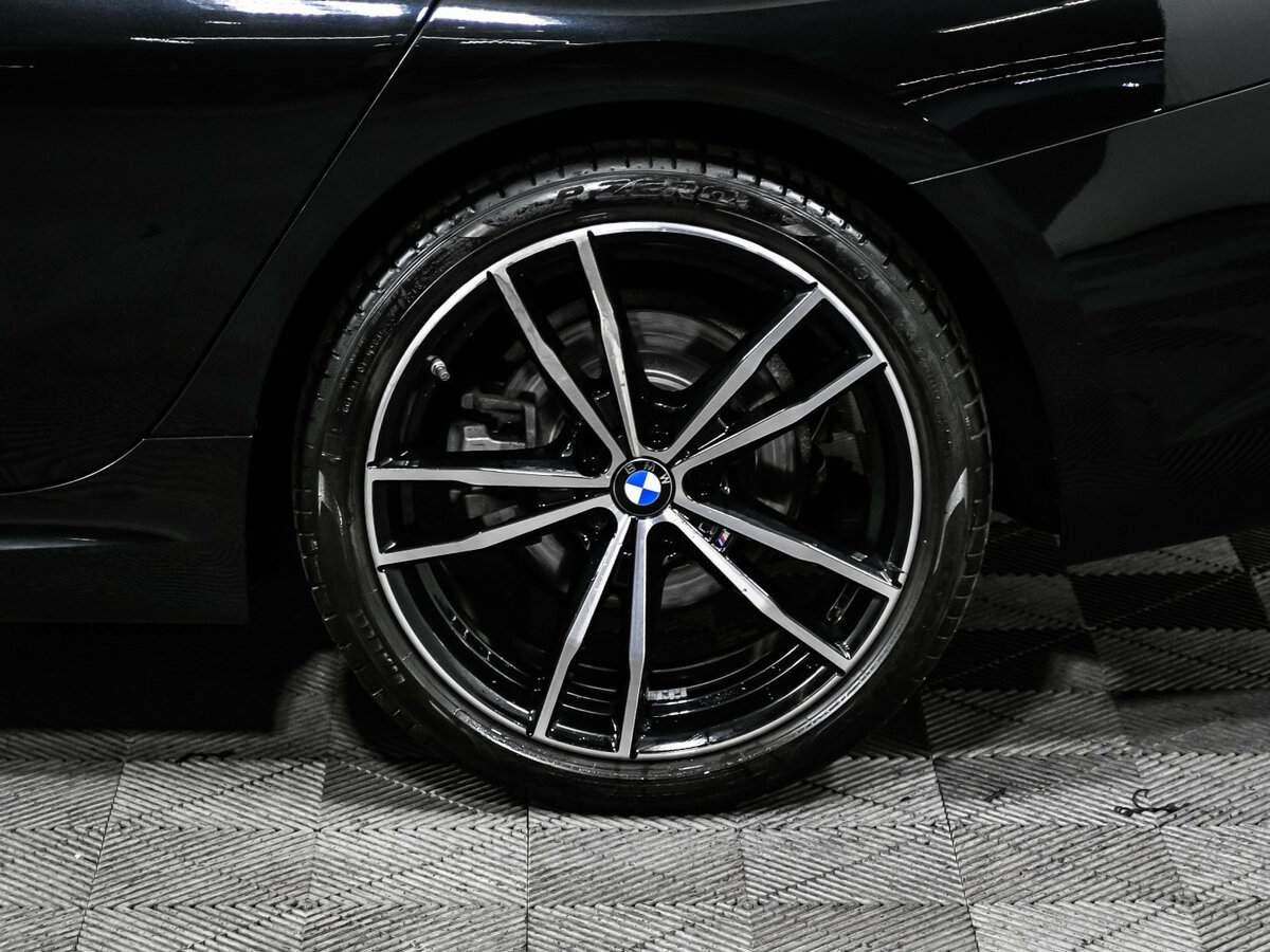 Б/У БМВ 3 серии 2019 года. Фото: #13