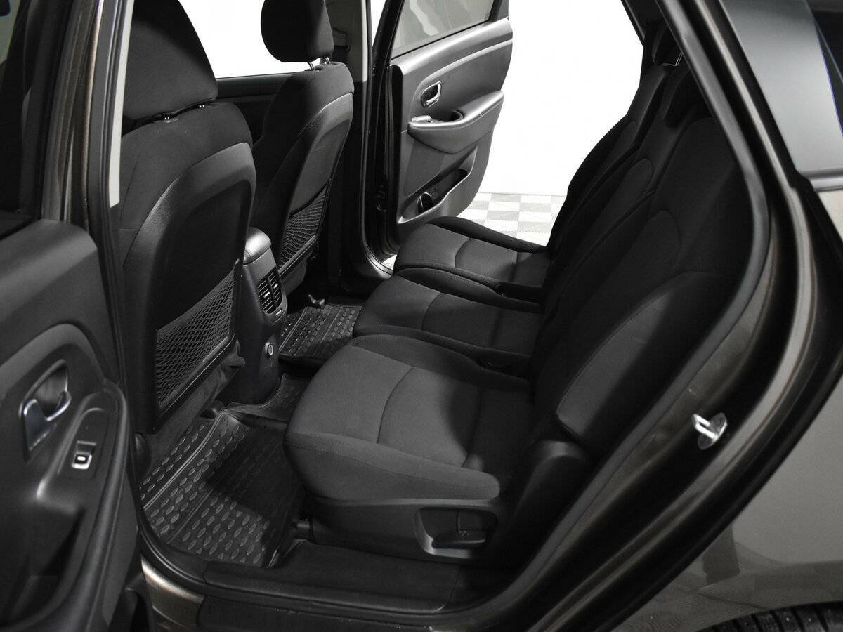 Б/У Киа Каренс 2013 года. Фото: #10