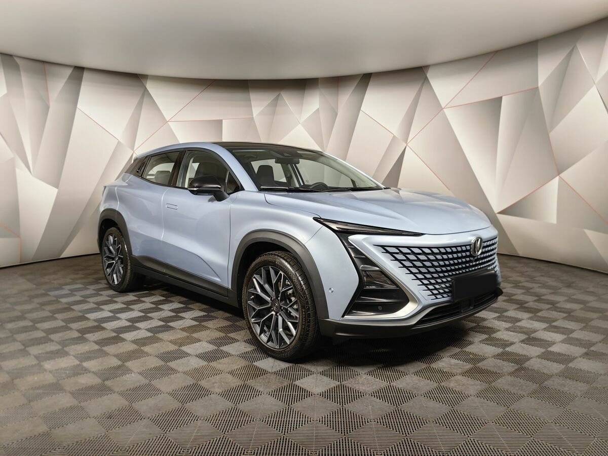 Б/У Чанган УНИ-Т 2023 года. Фото: #2