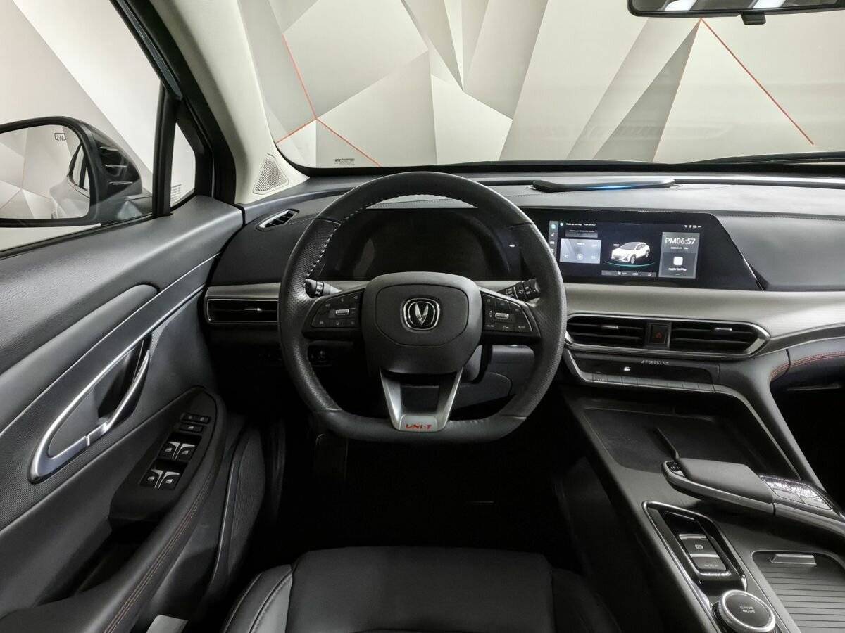 Б/У Чанган УНИ-Т 2023 года. Фото: #16