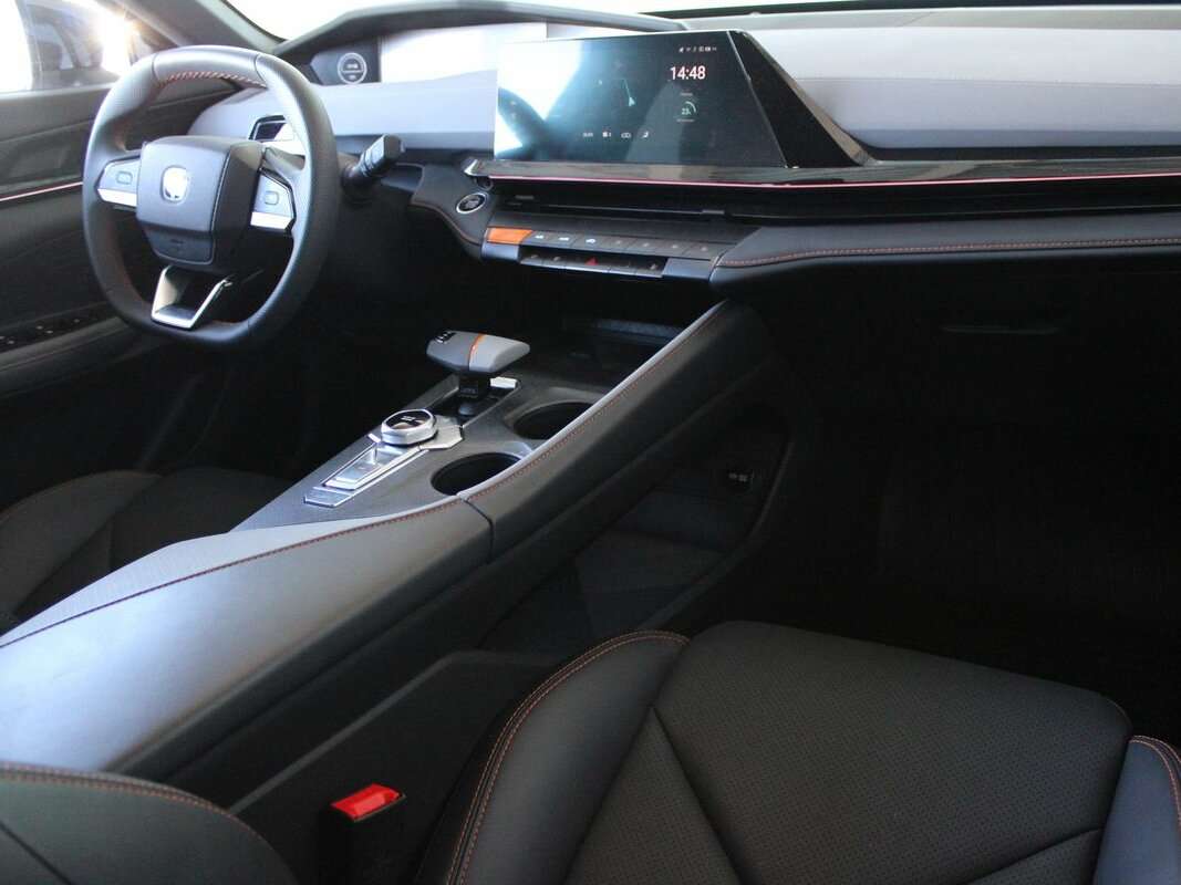 Б/У Чанган УНИ-В 2023 года. Фото: #12