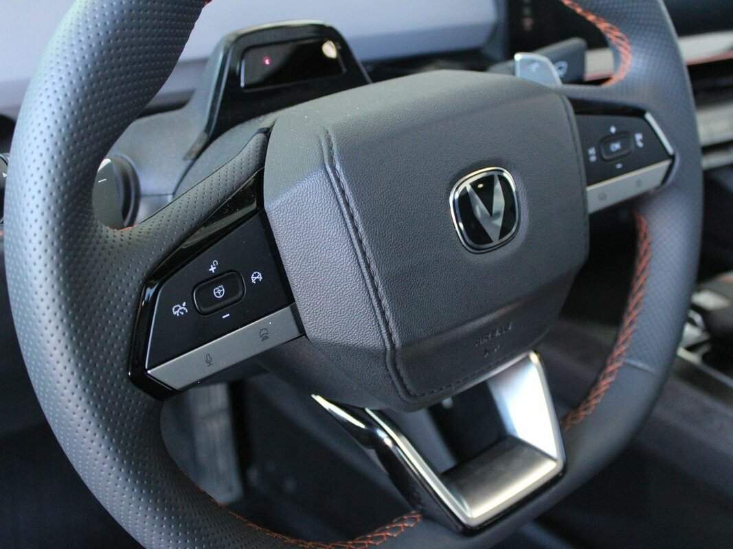 Б/У Чанган УНИ-В 2023 года. Фото: #23