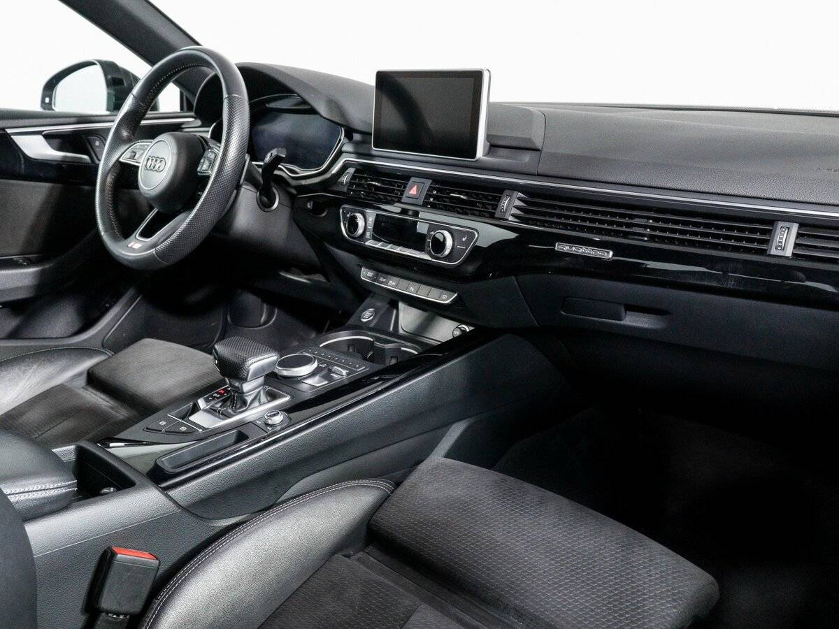 Б/У Ауди А5 2018 года. Фото: #5