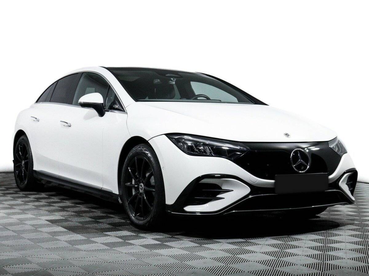 Б/У Мерседес-Бенц EQE 2022 года. Фото: #2