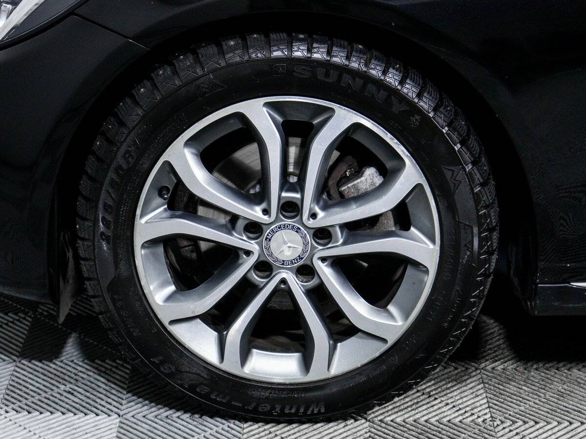 Б/У Мерседес-Бенц Ц-Класс 2015 года. Фото: #14