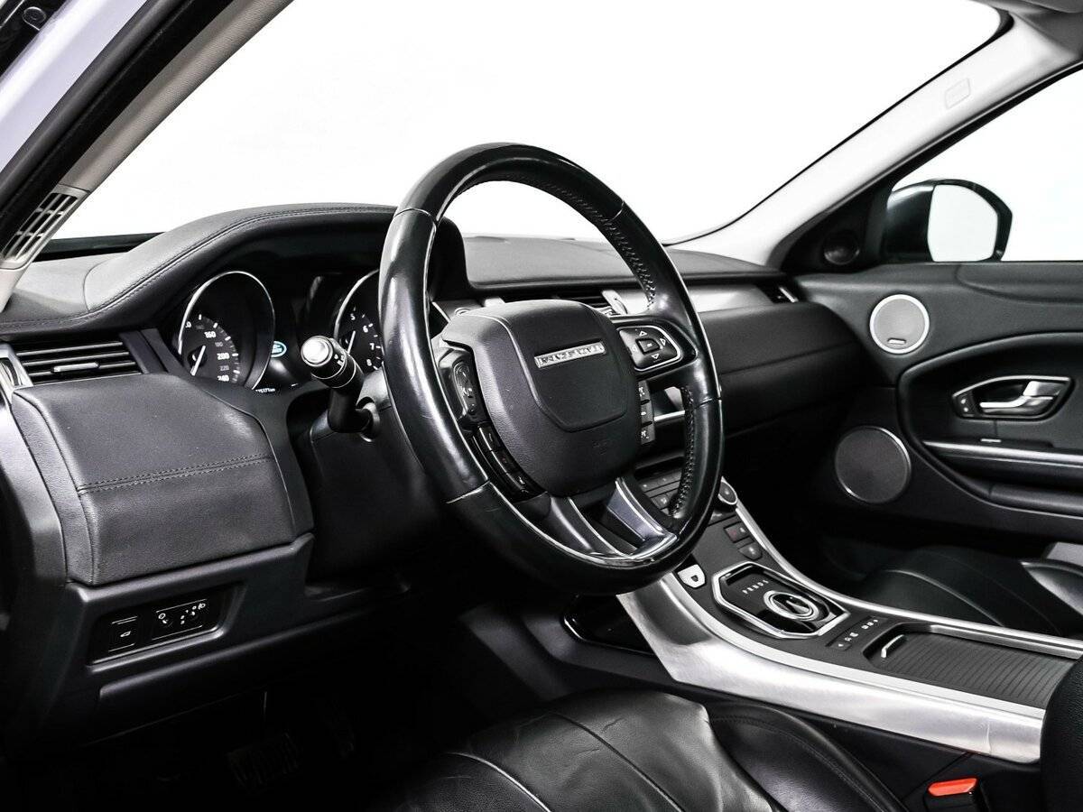 Б/У Лэнд Ровер Рэнж Ровер Эвок 2015 года. Фото: #12