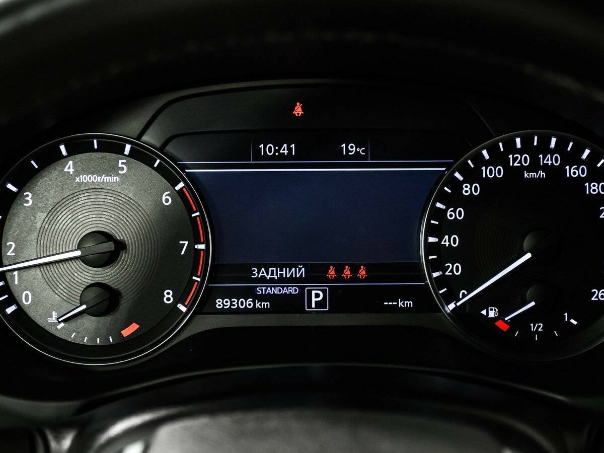 Б/У Инфинити К-Икс50 2018 года. Фото: #9