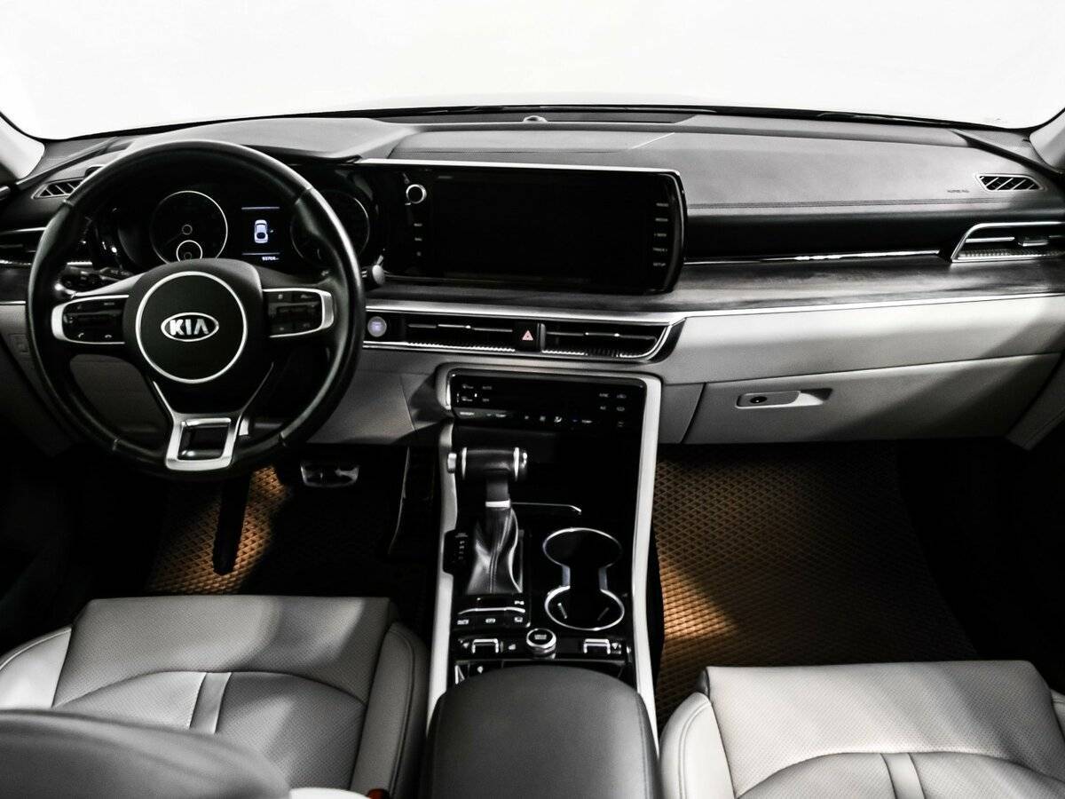 Б/У Киа К5 2020 года. Фото: #10