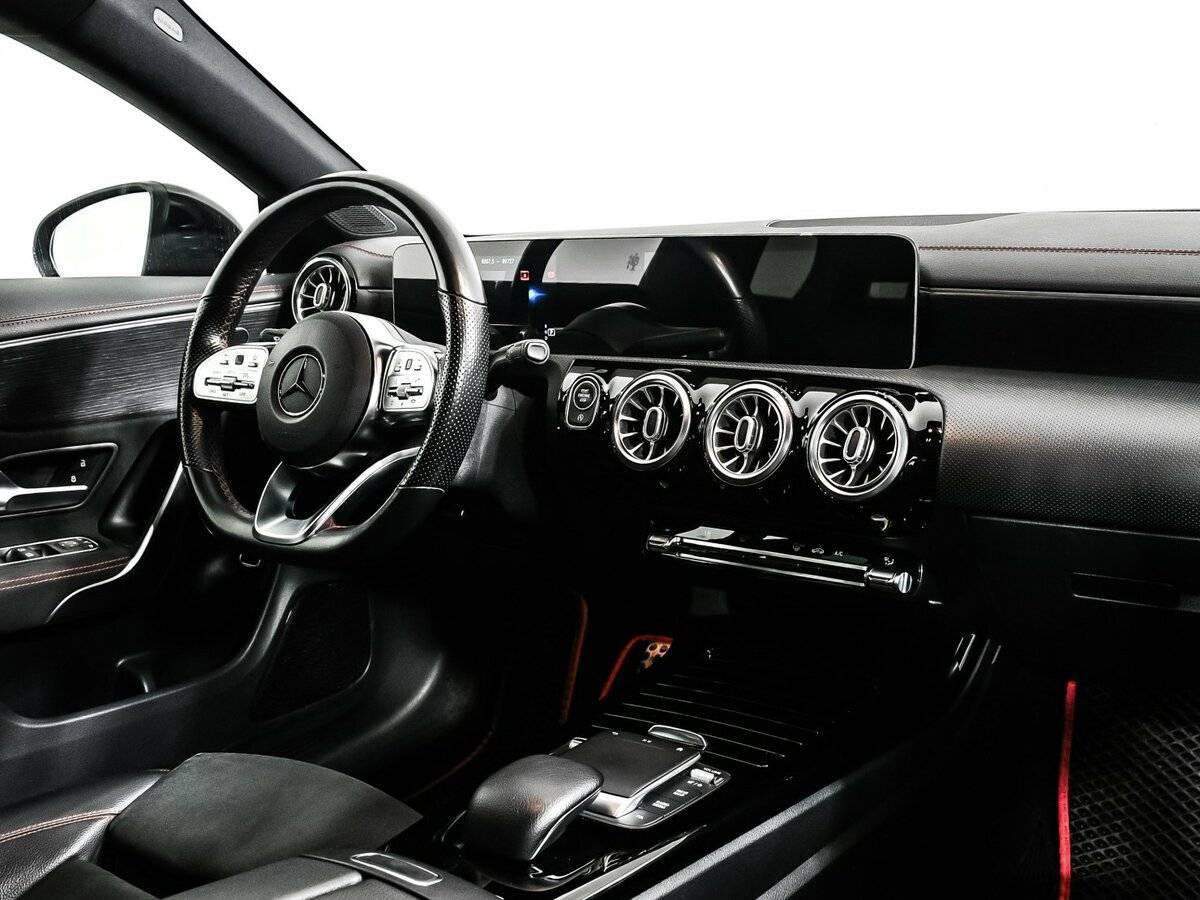 Б/У Мерседес-Бенц КЛА 2019 года. Фото: #8