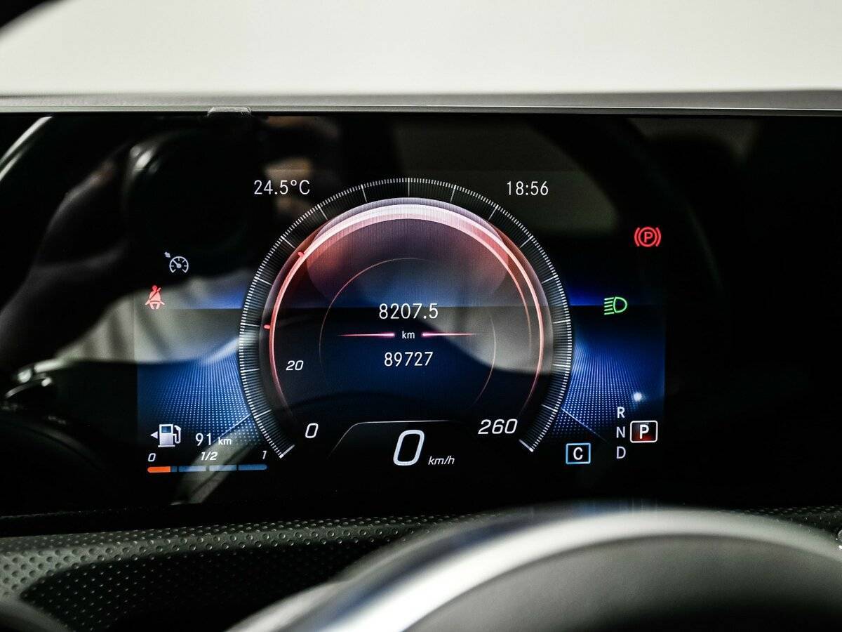 Б/У Мерседес-Бенц КЛА 2019 года. Фото: #9