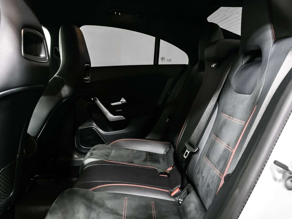 Б/У Мерседес-Бенц КЛА 2020 года. Фото: #11