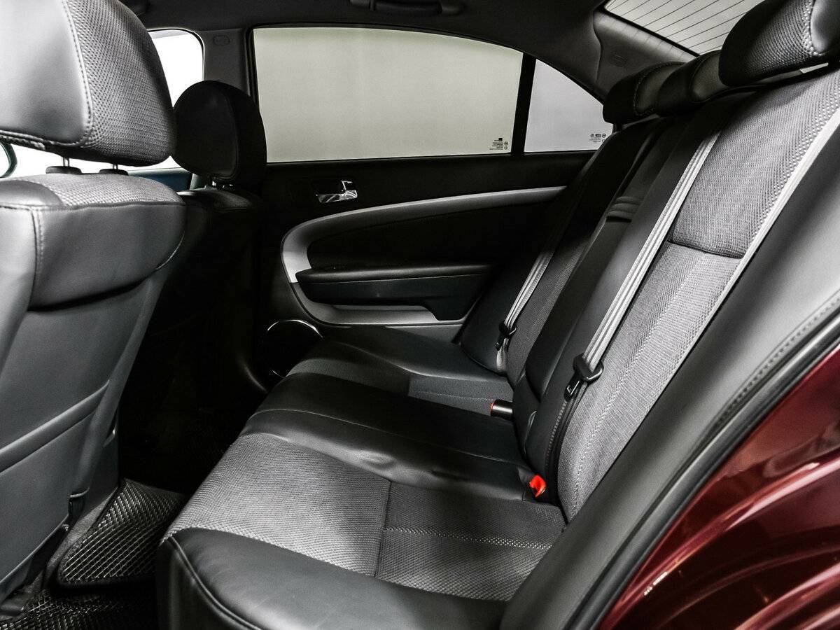 Б/У Шевроле Эпика 2011 года. Фото: #11