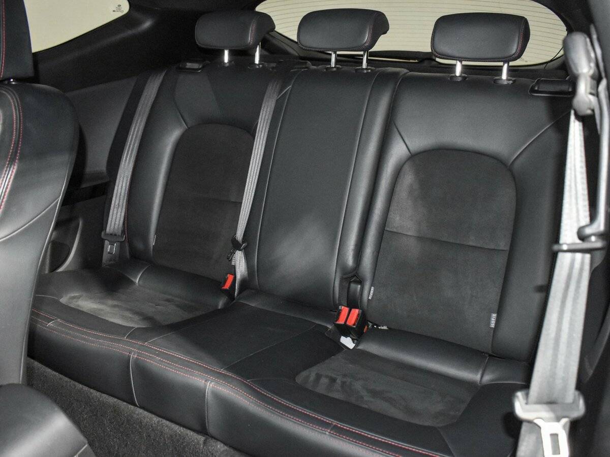 Б/У Киа Сид ГТ 2015 года. Фото: #12