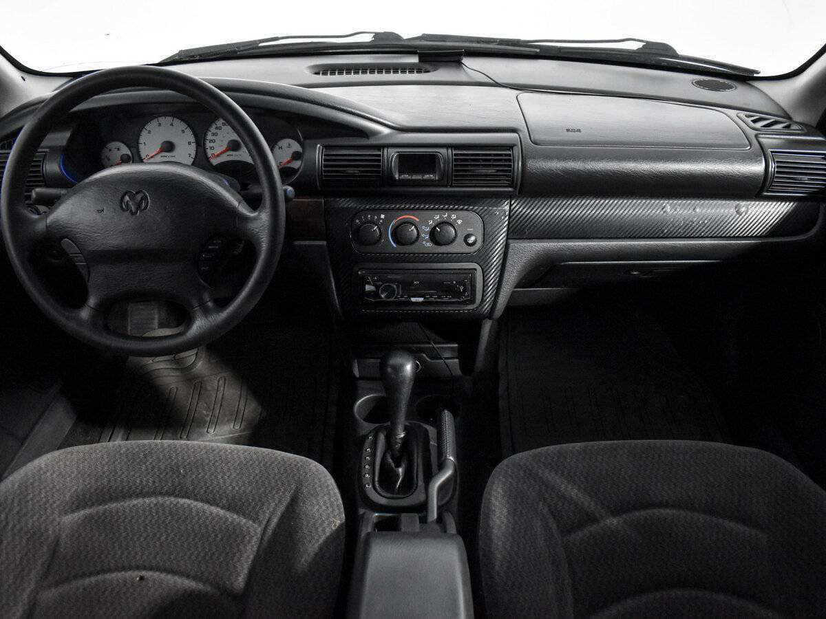 Б/У Додж Stratus 2001 года. Фото: #10