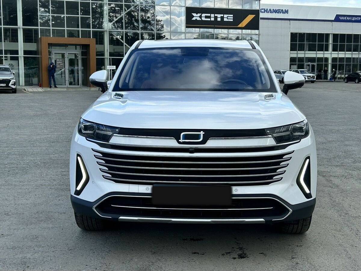 Б/У ФАВ Бестюн Т99 2022 года. Фото: #1