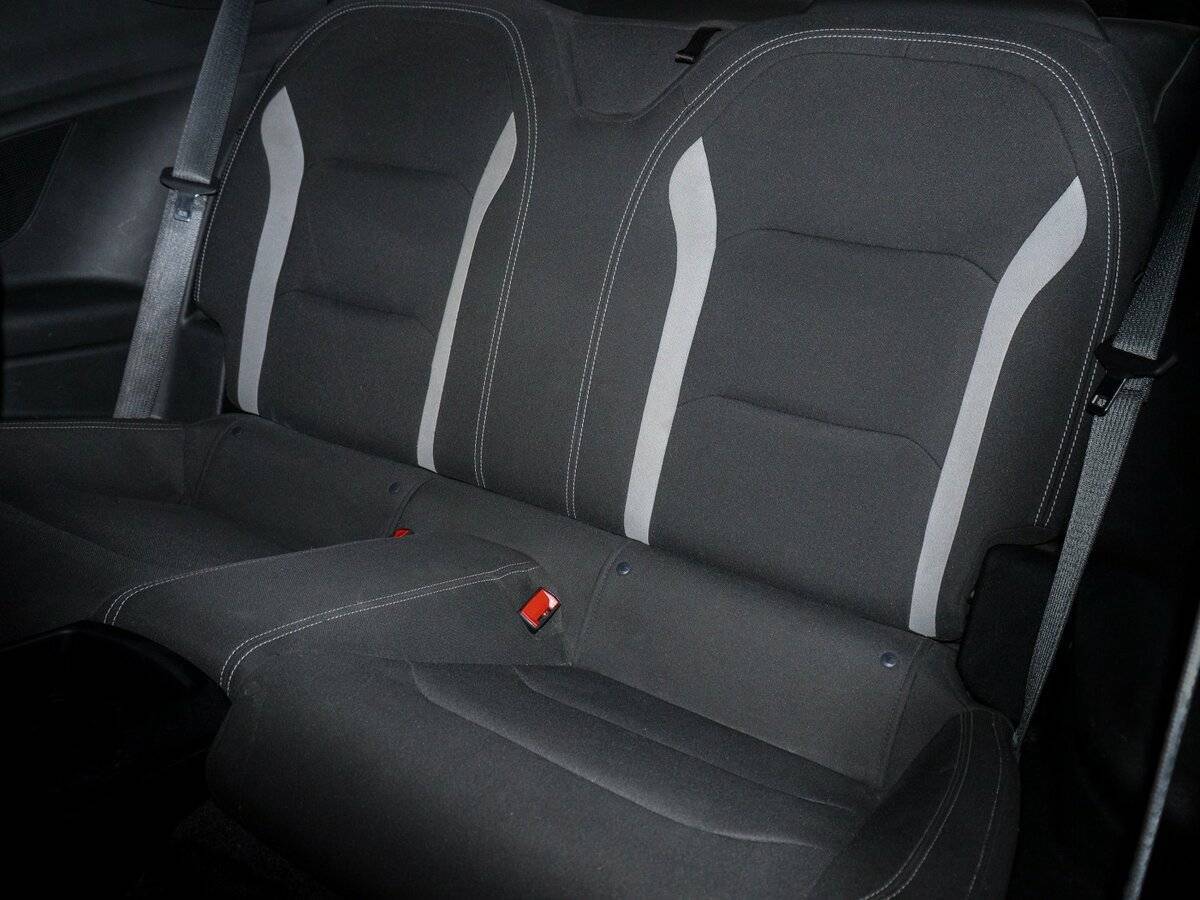 Б/У Шевроле Камаро 2020 года. Фото: #9