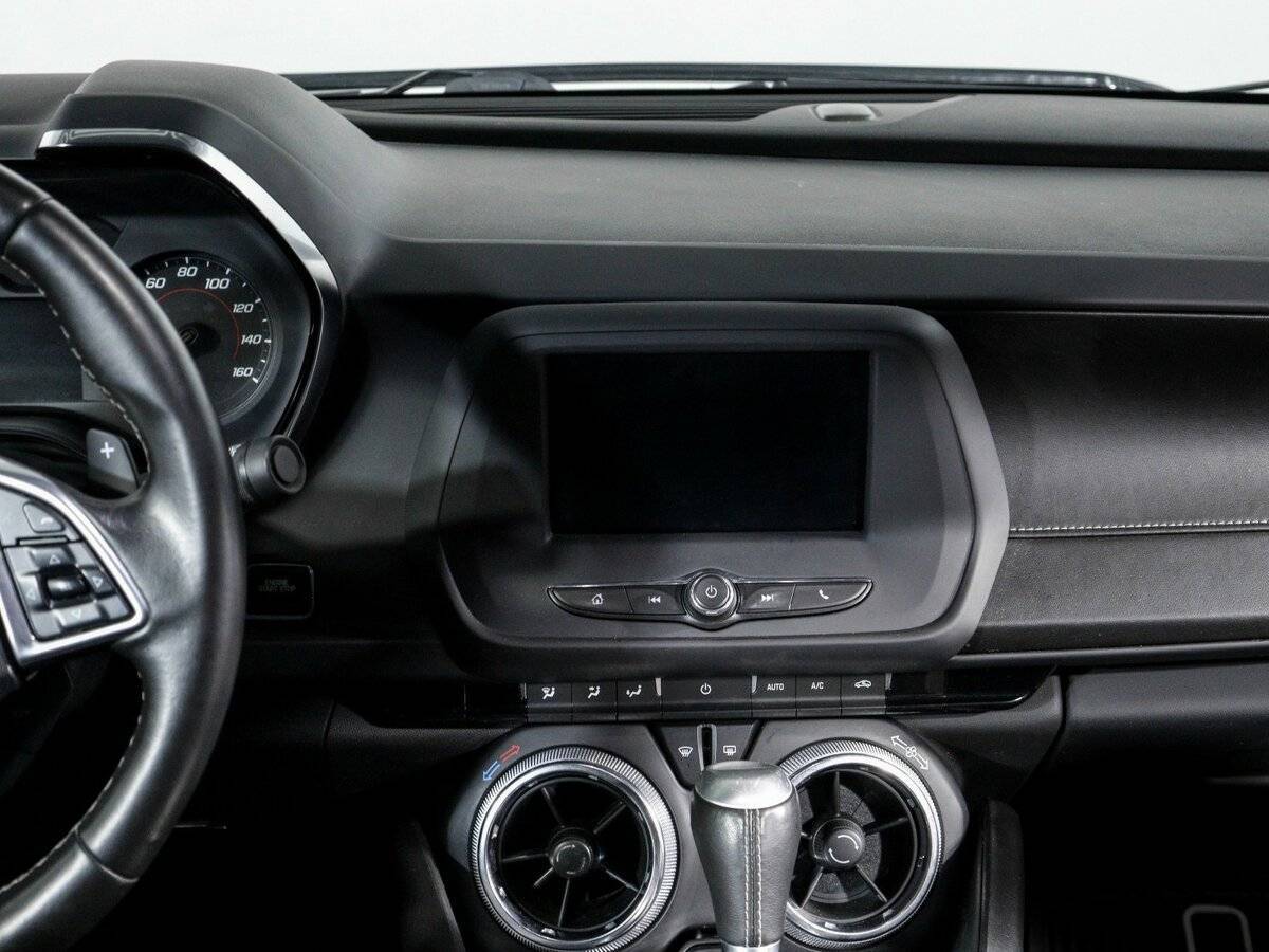 Б/У Шевроле Камаро 2020 года. Фото: #12